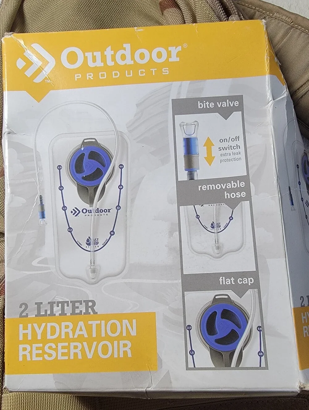 New CamelBak Maximum Gear M.U.L.E. hydration backpack w Bladder